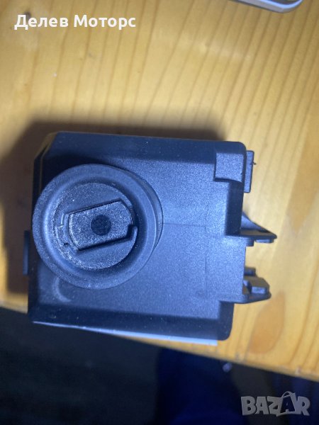 Контактен ключ, гълтач А2469055801 от Mercedes GLA X156 2016 г. в автоморга Delev Motors, между с. К, снимка 1