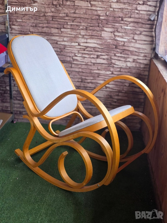 люлеещ стол, снимка 1