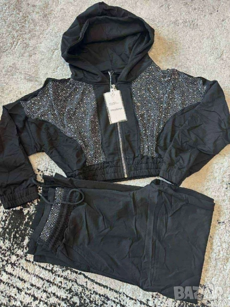 дамски екипи , снимка 1