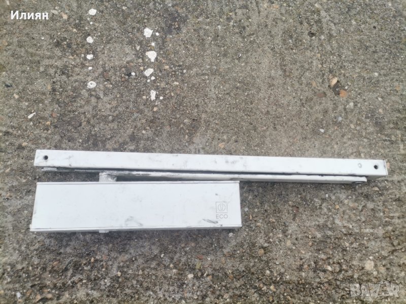 Горен автомат за врата , снимка 1