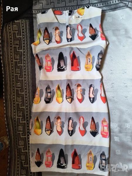 Елегантна рокля Zanardi Italy gold Moschino, снимка 1