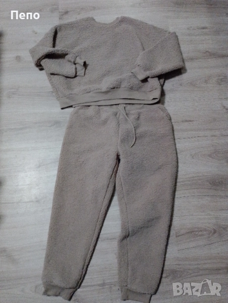 Дамски екип , снимка 1