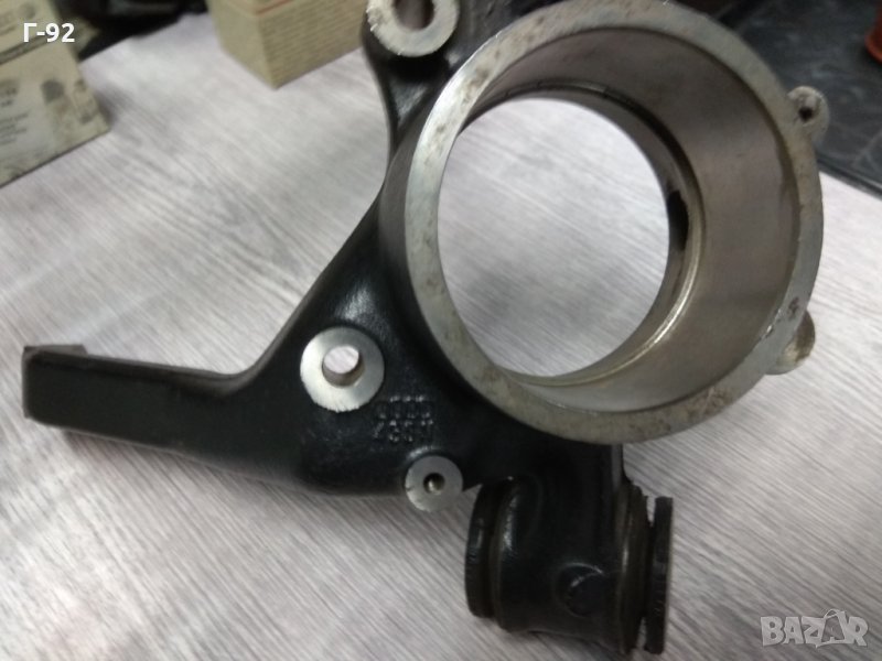 4D0505430C*NEU*VAG*ШЕНКЕЛ ЗАДЕН ДЕСЕН*Audi A8 quattro> 4D-X-004 9  06.94> 12.98, снимка 1