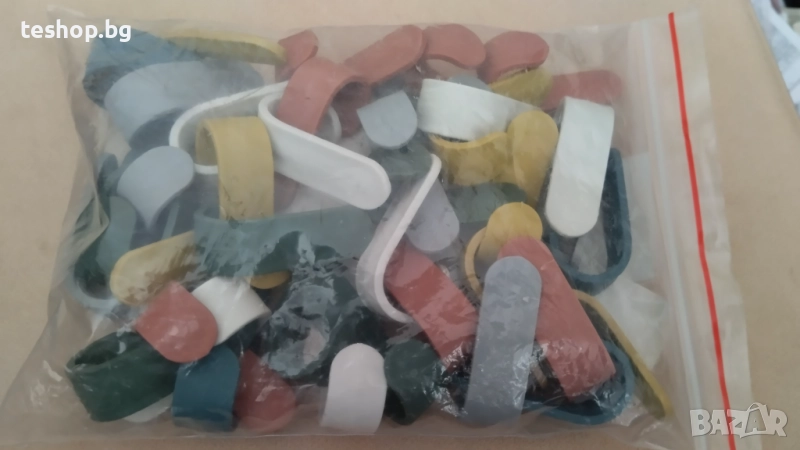 Щипки за покривка многоцветни 39 броя комплект, снимка 1