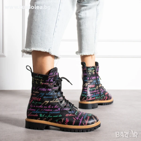 Дамски кубинки естествена кожа черни с връзки и цип | Марка Tuasolea, снимка 1