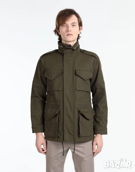 Италианско мъжко яке на 8 by Yoox. Размер М. Цвят зелен (хаки) Само 40 лв., снимка 1