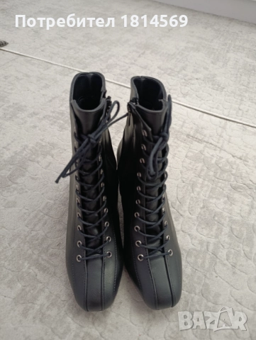 Дамски боти 