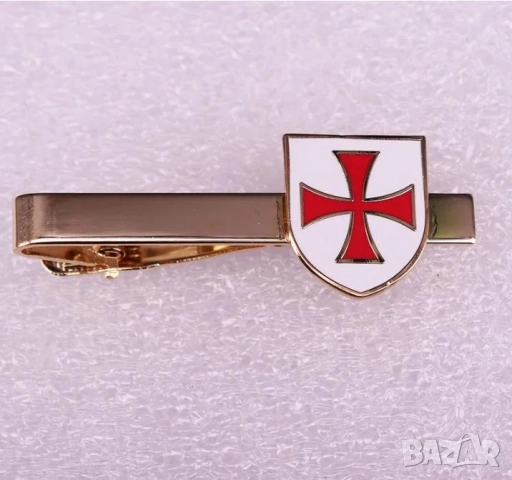 Масонска Игла за Вратовръзка Щипка за Вратовръзка Емайлиран Щит на Рицар Кръстоносец Кръст Тамплиер