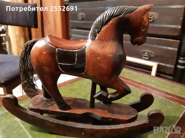 Дървена фигура 