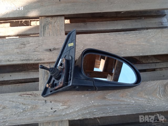 огледало хюндай купе, снимка 3 - Части - 32336692