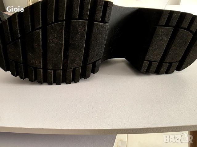 Zara кожено сабо, снимка 5 - Дамски обувки на ток - 52198258