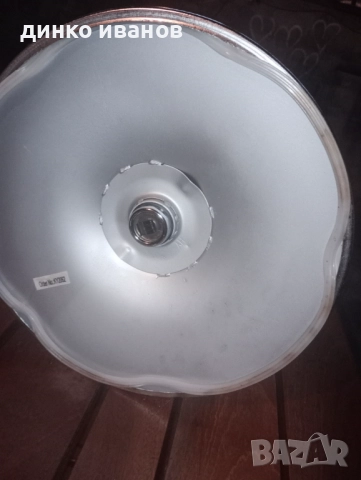 Козметична-фризьорска кожена табуретка с повдигащ механизъм , снимка 4 - Столове - 52553398