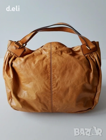 Две големи чанти. ESCADA Original 100% Кожа Голяма чанта, снимка 14 - Чанти - 51676636