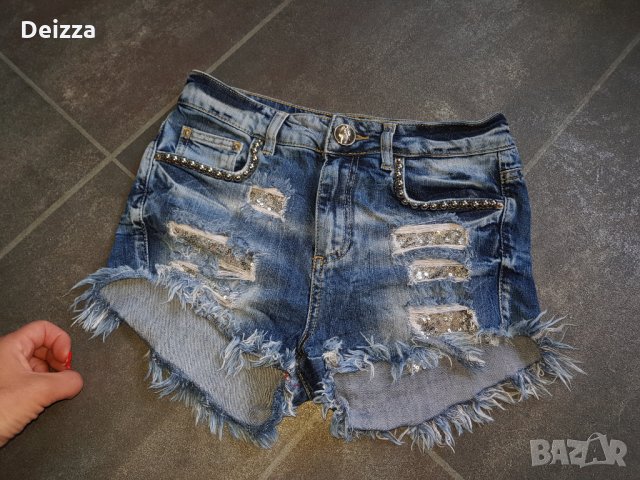 Дънкови панталони Аmn, снимка 4 - Къси панталони и бермуди - 28844563