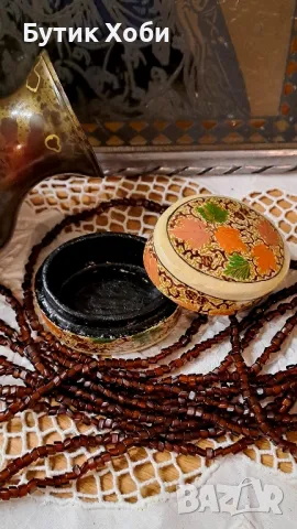 Винтидж кутийка от папие маше ,,Кашмир,, , снимка 4 - Антикварни и старинни предмети - 48285509