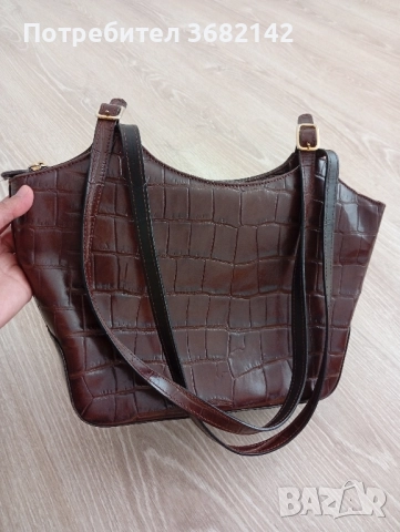 продавам дамска чанта , снимка 3 - Чанти - 51778684