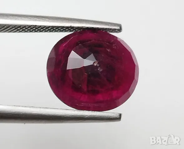 Рядък двуцветен сапфир в голям размер 3.08кт.! Сертифициран! Нов!, снимка 4 - Други - 50321065