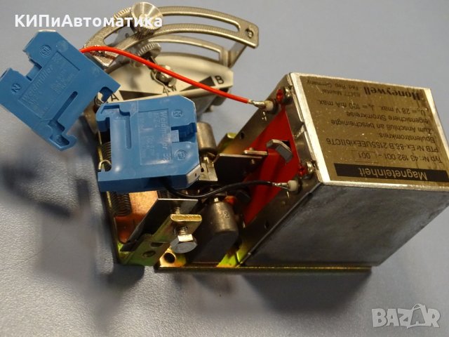 позиционер Honeywell 43 192 001-001 electro pneumatic positioner assemply Ex86, снимка 5 - Резервни части за машини - 35490855