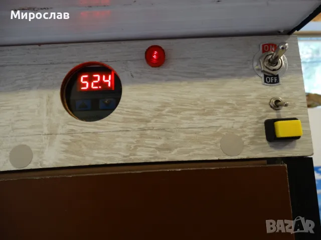 Продавам инкубатор, снимка 3 - За птици - 49799630