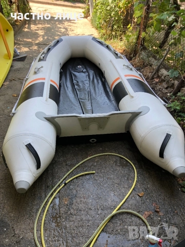 Надуваема лодка Zander 330, снимка 3 - Воден транспорт - 51441264