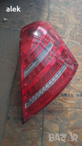 221 десен стоп забележка долу в дясно спукан, снимка 3 - Части - 44889691