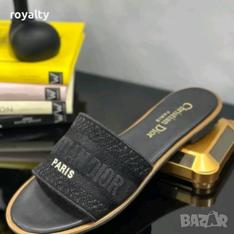 Christian Dior Дамски Чехли Различни Цветове , снимка 3 - Чехли - 52898553