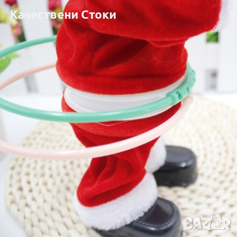 🎅 Музикален Дядо Коледа въртящ обръчи, снимка 5 - Музикални играчки - 42975437