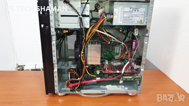 ⭐Продавам рядък Уникален! ретро компютър MEDION MT8 с Windows XP.⭐, снимка 8 - Антикварни и старинни предмети - 52481849