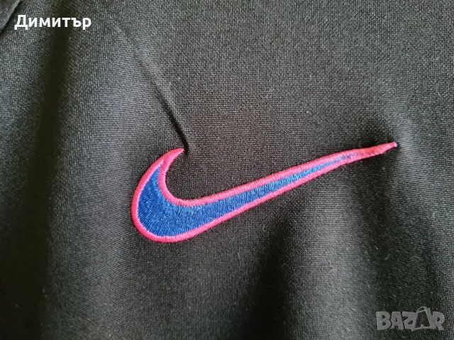 Горнище Nike на FC Barcelona Барселона, снимка 5 - Футбол - 52660323
