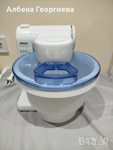 Кухненски робот BOSCH PROFI MIXX 44, снимка 10 - Кухненски роботи - 51601234
