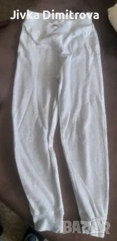 ДолнищаH&M, снимка 2 - Детски анцузи и суичери - 48196614