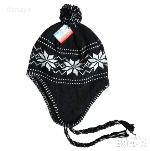 3277 Плетена шапка тип ушанка с бели зимни шарки, снимка 1 - Шапки, шалове и ръкавици - 42948085