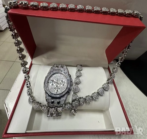 Луксозен комплек бижута,  часовник , гривна и колие, снимка 8 - Бижутерийни комплекти - 52056255