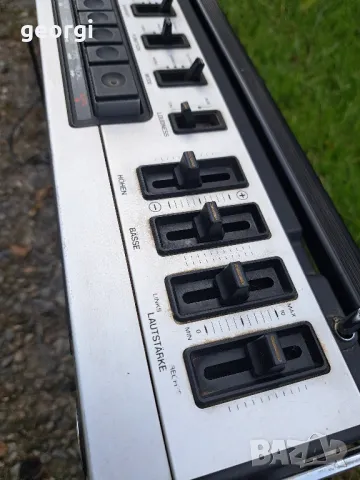 радиокасетофон Sanwa 7065, снимка 8 - Радиокасетофони, транзистори - 50234673