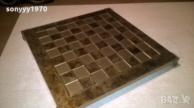 антика-маса за шах-с обков мед/месинг-37х37см-внос англия, снимка 4 - Колекции - 26346861