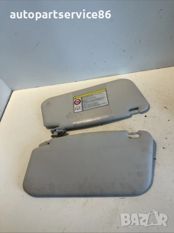 Сенници ляв и десен за Fiat 500L, оригинални, за 1.3 M-Jet, модел 2013 г, снимка 2 - Части - 53166317