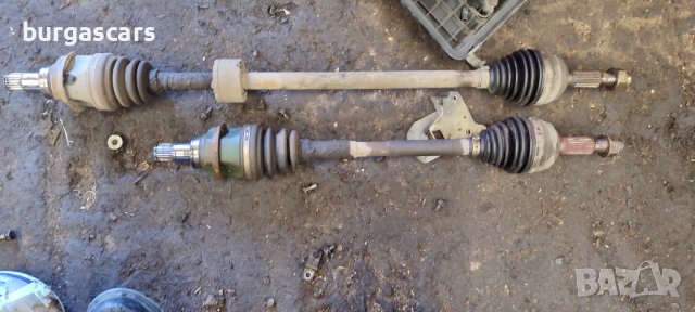 Полуоски Daihatsu YRV 1.3 - 70лв