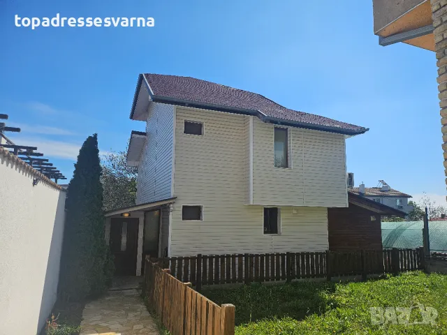 Реновирана къща кв. Галата, снимка 2 - Къщи - 49890634