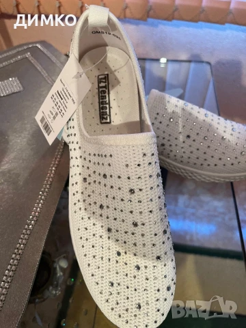 Дамски спортни обувки, снимка 2 - Дамски ежедневни обувки - 51121154