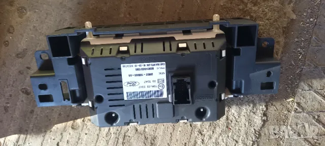 Дисплей за Ford Focus III, снимка 2 - Части - 49038349