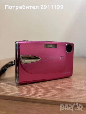 Фотоапарат Fujifilm 10 Mp с подаръци, снимка 2 - Фотоапарати - 53390228