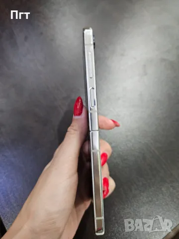 Samsung Z Flip 5 256GB, снимка 2 - Samsung - 48562596