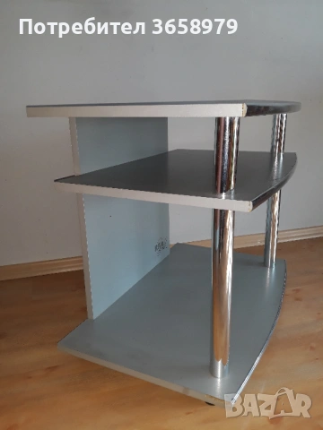 Продавам масичка за телевизор, с колелца, снимка 3 - Маси - 53139914