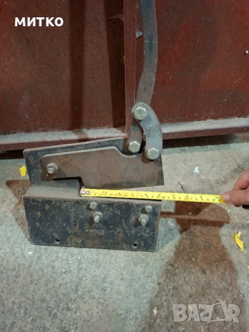 Гилотина, снимка 3 - Диамантени и режещи инструменти - 52375870