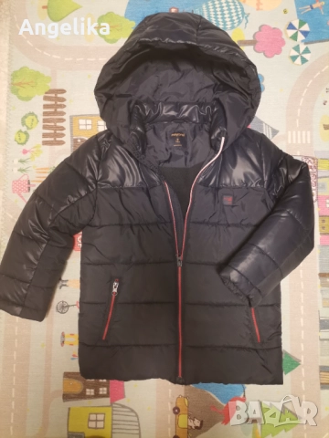 Детско зимно яке Mayoral в тъмносин цвят с качулка,размер 116 см.-6г.