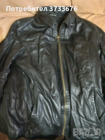 Дамско,/юношеско кожено яке,естествена кожа.Италия!