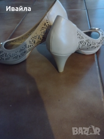 Обувки, снимка 3 - Дамски елегантни обувки - 51676585