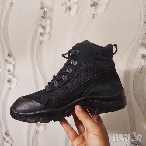 туристически обувки/ боти VIKING mid gore-tex gtx номер 42, снимка 5 - Други - 47513377