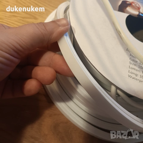Неонова LED лента 220V – 10 м, Топло бяла 3000K, IP65, снимка 8 - Лед осветление - 53171884