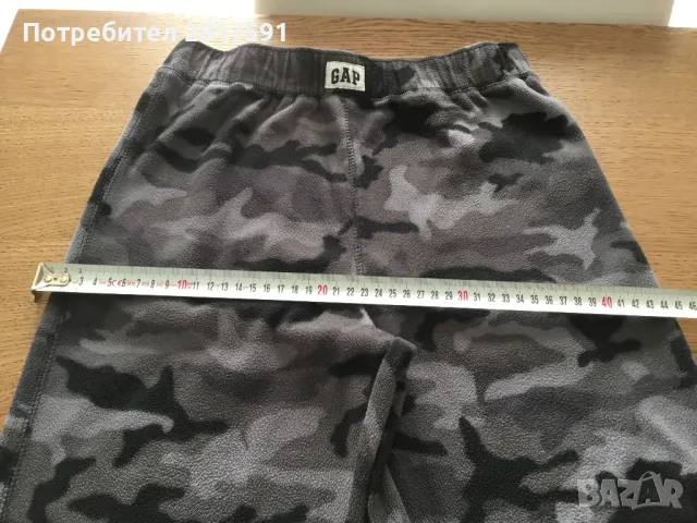 Камуфлажна долница, полар, GAP, детска, размер 12, снимка 4 - Детски анцузи и суичери - 49113412